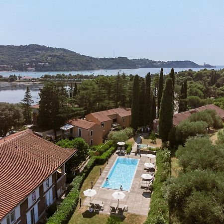 Hotel Laguna Deluxe - Terme Krka Strunjan Exteriör bild