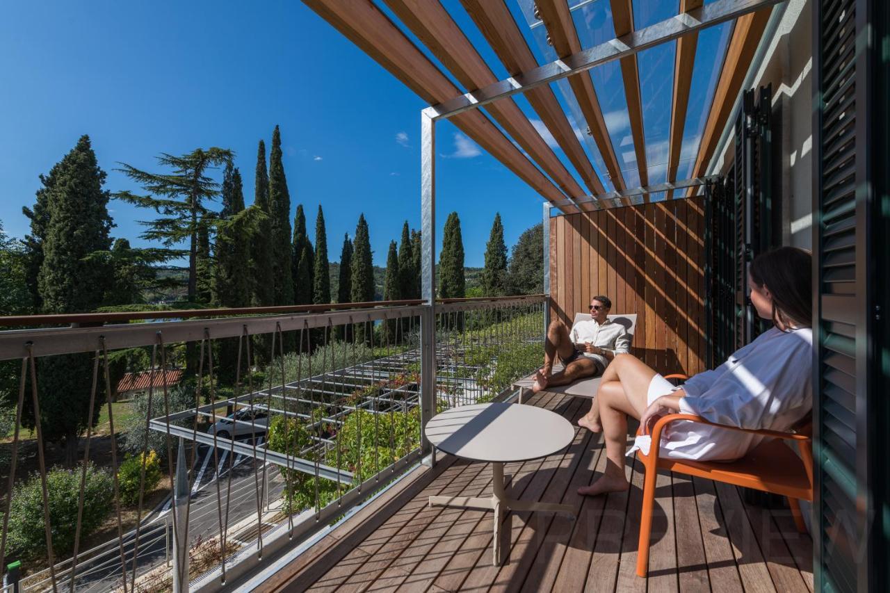 Hotel Laguna Deluxe - Terme Krka Strunjan Exteriör bild
